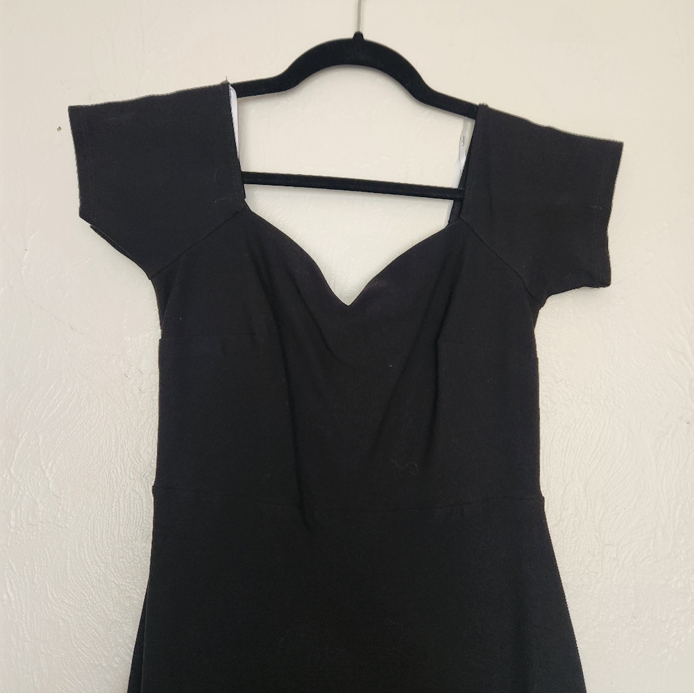 Lulus Black Dress L
